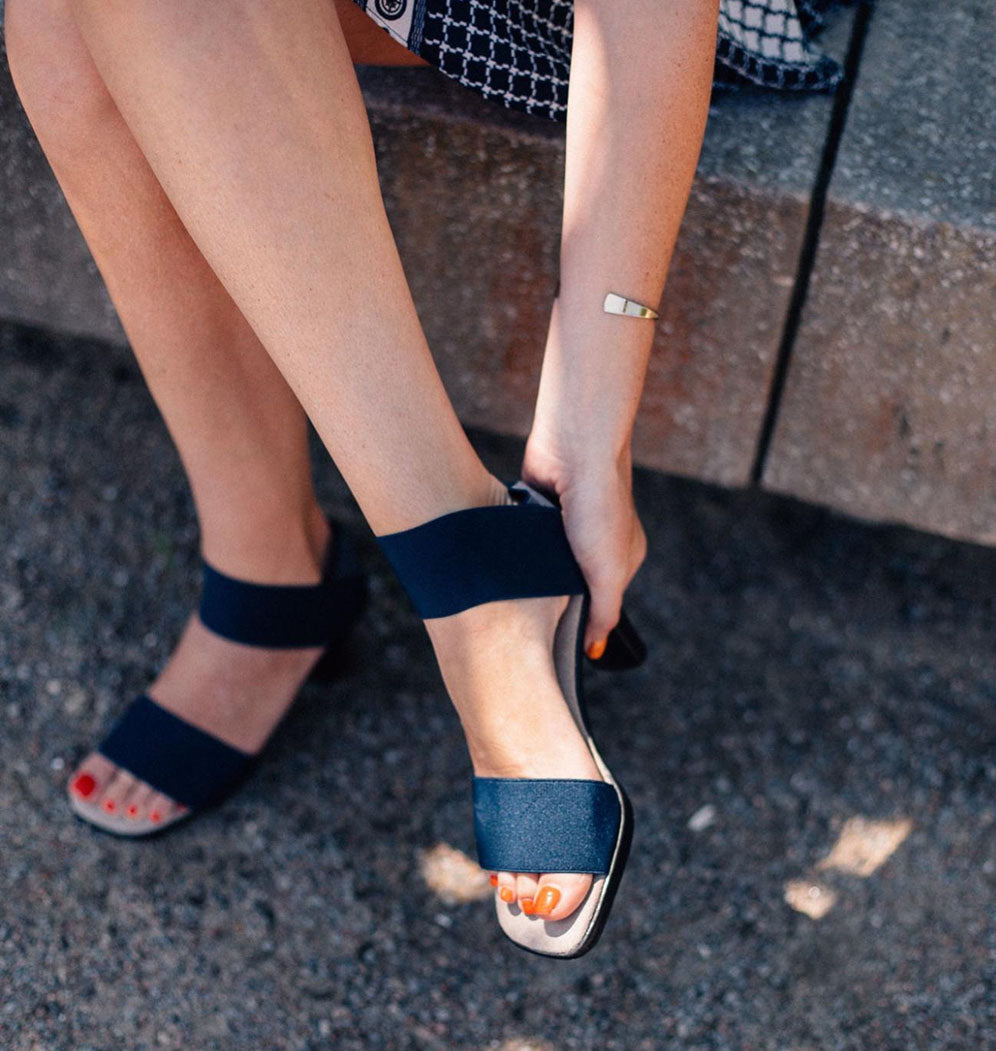 adjusting high heel